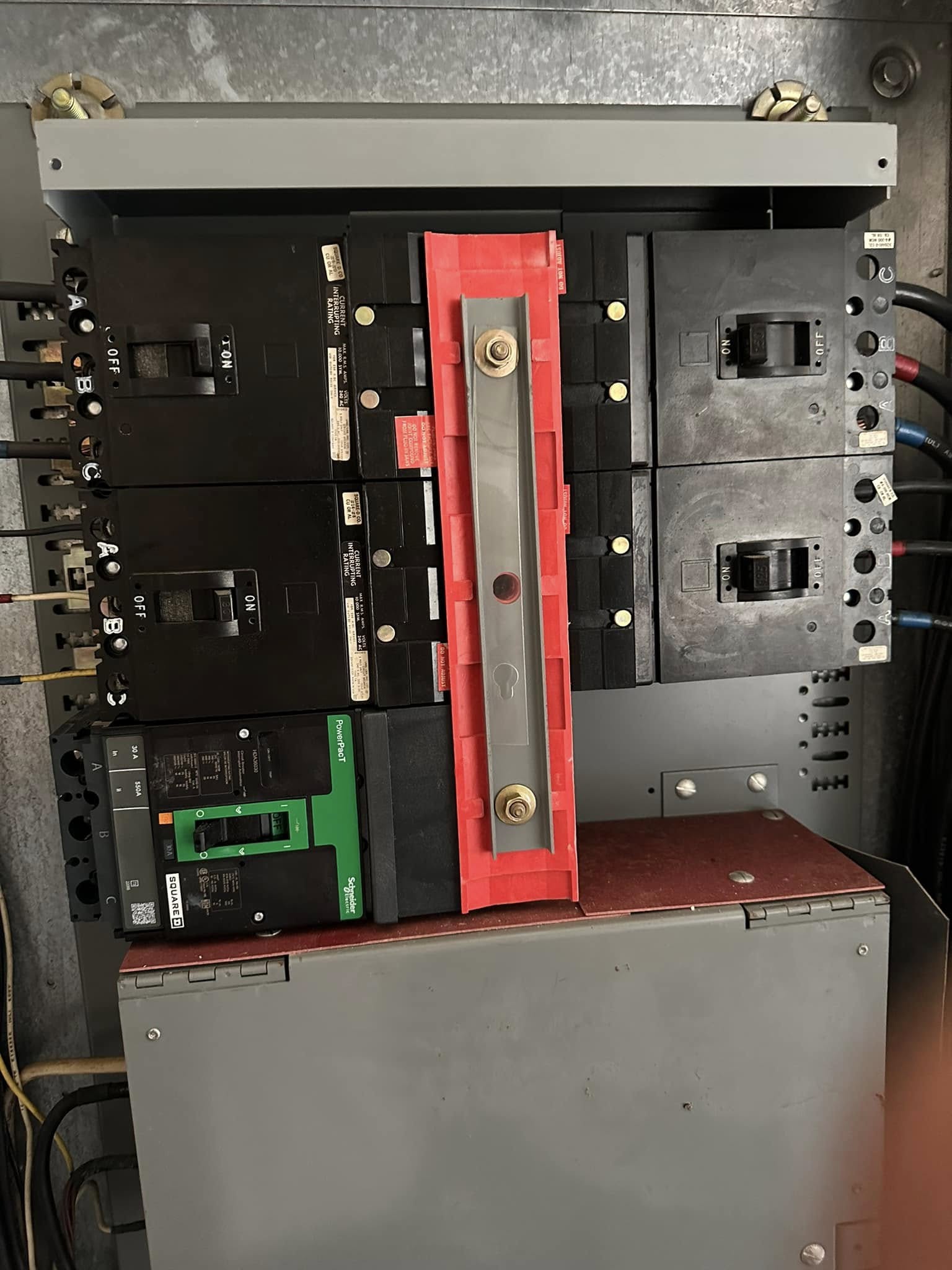 Open breaker panel — clean wiring