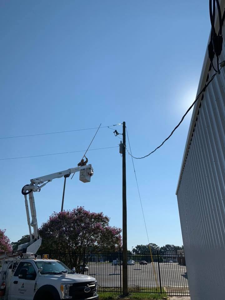 Bucket truck — utility line work